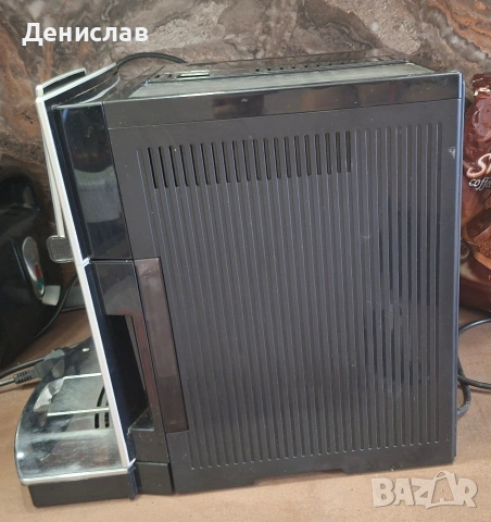 Delonghi Perfecta Graphic Touch, снимка 4 - Кафемашини - 53744959