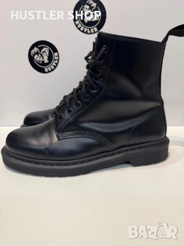 Кубинки DR.MARTENS.Номер 45, снимка 2 - Мъжки боти - 52250998
