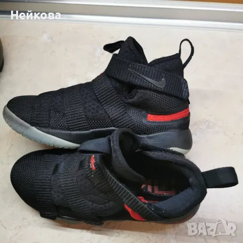 Nike LeBron Soldier 11 FlyEase оригинални юношески баскетболни кецове 38  , снимка 5 - Кецове - 47151622