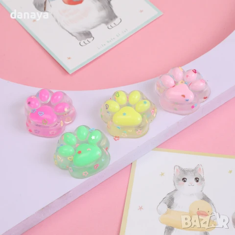 5971 Светещо скуиши Котешки лапички 7 см, антистрес играчка SQUISHY, снимка 10 - Фигурки - 50767343