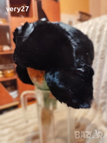 дамски шапки  яки маншони от норка, снимка 2 - Шапки - 52637331