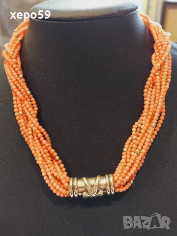 Прекрасно коралово колие и гривна със закопчаване от сребро и 84 златни топчета, снимка 2 - Колиета, медальони, синджири - 53840386