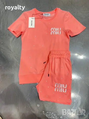 Miu Miu дамски комплекти Различни цветове , снимка 2 - Комплекти - 49200841