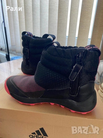 Ботуши adidas 32 н., снимка 4 - Детски боти и ботуши - 53671752