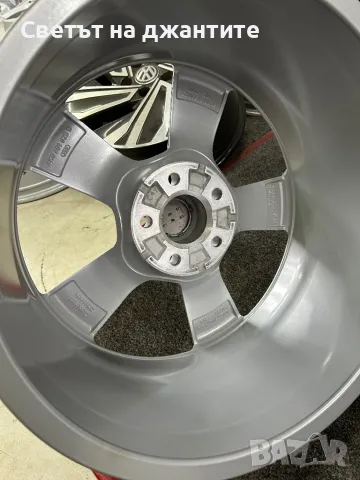 Джанти 18 Цола Оригинални Audi A4 A6 Q3 Q5 VW Passat , снимка 7 - Гуми и джанти - 49784023