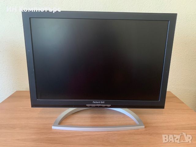 Продавам монитор Packard Bell Maestro 240W 24”, снимка 1 - Монитори - 46733622