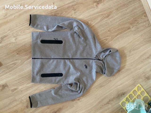 Nike Tech Fleece сив екип размер M - без забележки