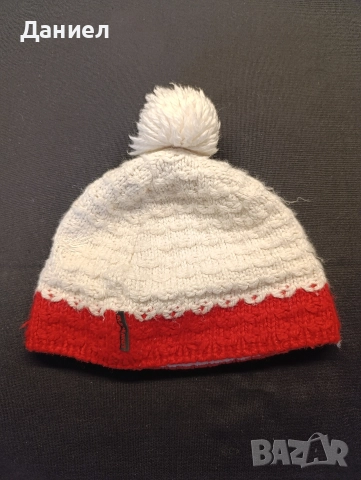 Дамска зимна шапка Mammut , снимка 2 - Шапки - 52951165