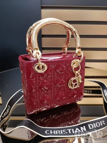 чанти christian dior 18х17см, снимка 3 - Чанти - 50416770