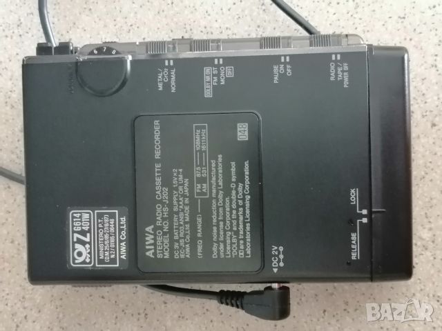 Ретро уокмен AIWA HS-J202, снимка 5 - Радиокасетофони, транзистори - 46486539