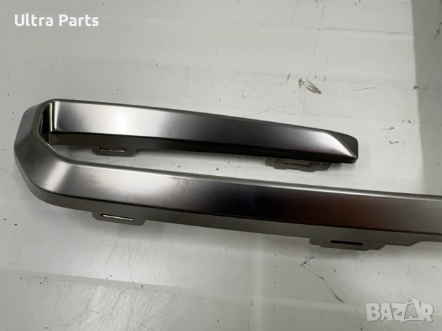 Оригинална лява лайсна на предна броня за BMW G05 8092669, снимка 2 - Части - 50480563
