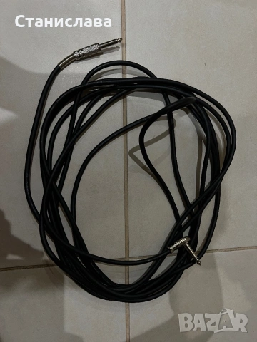 Електрическа бас китара, снимка 7 - Китари - 53404518