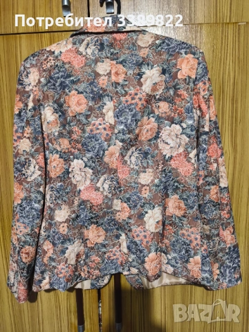 Дамско сако , снимка 3 - Сака - 53171425