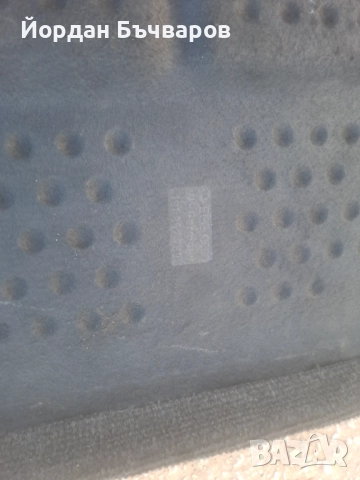 Задна черна  разделителна багажна кора , от VW Golf Mk2, снимка 10 - Части - 52804699