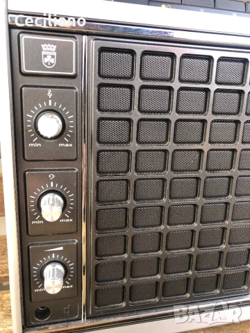 Grundig Satellit 2100 – колекционерски радиоприемник., снимка 7 - Радиокасетофони, транзистори - 53121631