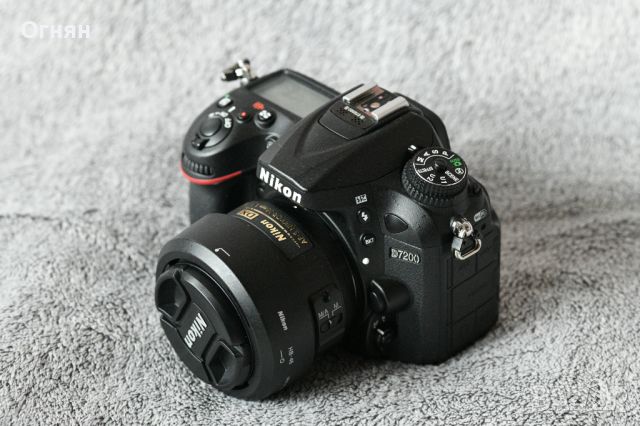 Фото тяло Nikon D7200 с обектив Nikon AF-S DX 35mm f/1.8G, снимка 1 - Фотоапарати - 45935004