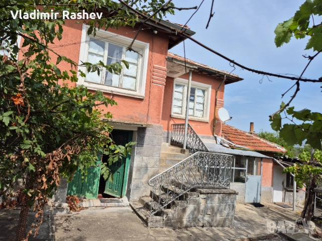 Къща в село Горно Белево, снимка 2 - Къщи - 51719016