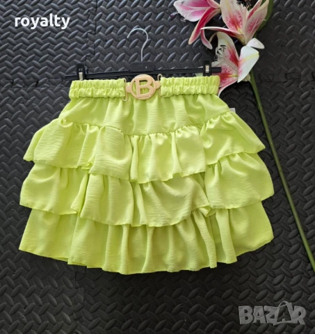 Пола с вътрешни панталонки Два цвята 