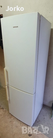 Комбиниран хладилник SAMSUNG, снимка 2 - Хладилници - 53636593