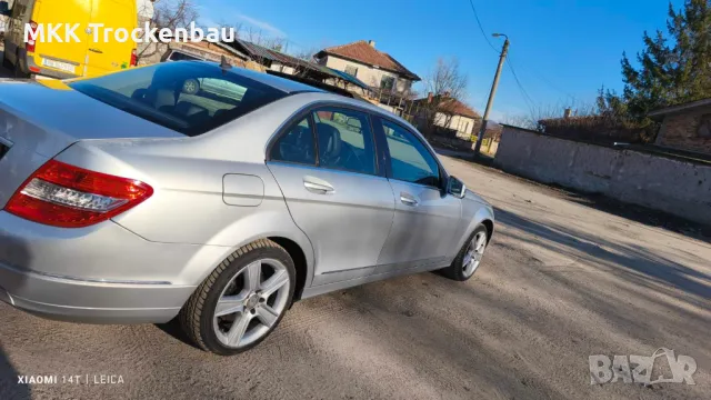 Mercedes-Benz, снимка 1 - Автомобили и джипове - 49590179