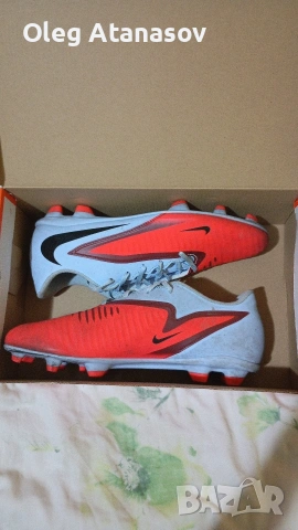 Продавам футболни обувки (бутонки) Nike в отлично състояние., снимка 3 - Футбол - 53918051