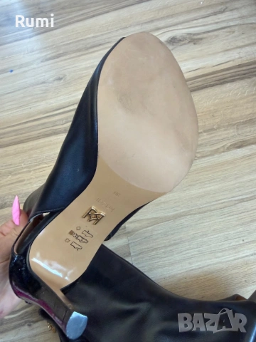  Чисто нови Черни боти до глезена Kazar с отворен пръст за жени Megan ! 39 н, снимка 4 - Дамски боти - 53660296