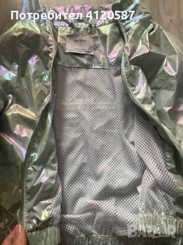Дамско  неоново яке Bershka, снимка 4 - Якета - 52748603
