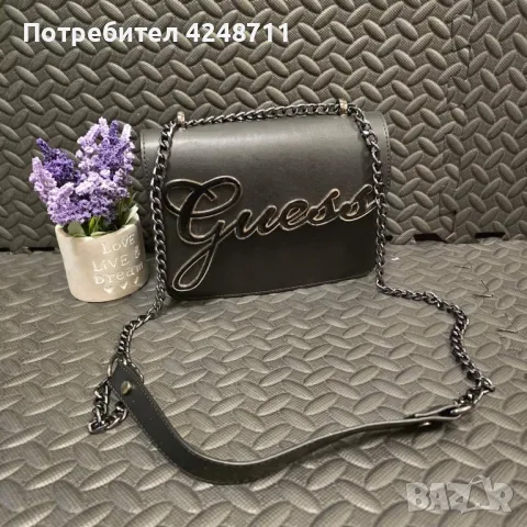 Дамски чанти Guess, снимка 1 - Чанти - 47397075