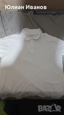 Тениска със къс ракав ,бяла много е мека 