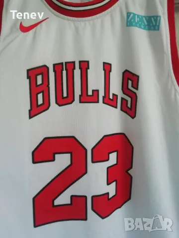 Chicago Bulls #23 Michael Jordan Nike NBA потник бял размер М Чикаго Булс Майкъл Джордан , снимка 6 - Спортни дрехи, екипи - 50114697