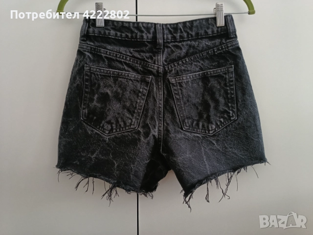 Дамски къси дънки H&M, снимка 5 - Дънки - 51583094