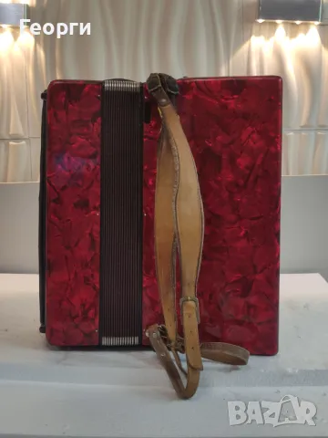 Продавам акордеон Велтмайстер Метеор 120 баса, снимка 4 - Акордеони - 50238733