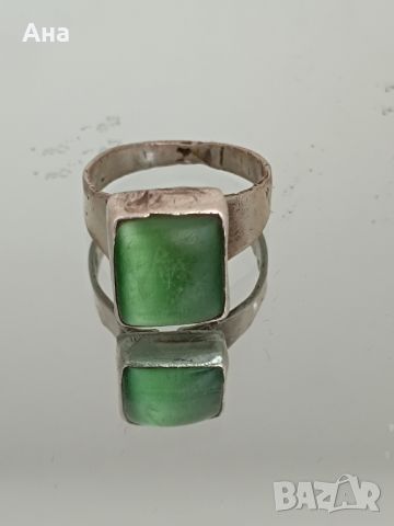 красив сребърен пръстен с естествен зелен камък , снимка 4 - Пръстени - 46246455