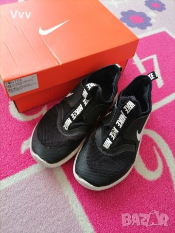 Детски Nike Flex Runner 33 номер, снимка 3 - Детски маратонки - 45159870