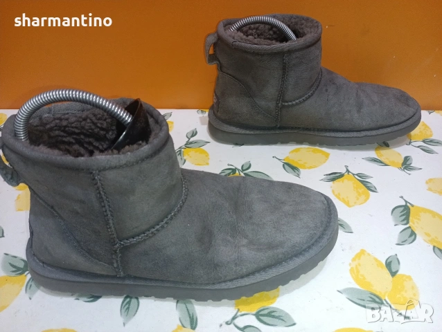 UGG Australia N 39 Кожени, снимка 9 - Дамски боти - 53375296