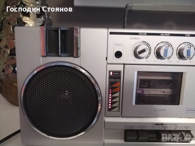 SHARP GF 7300, снимка 4 - Радиокасетофони, транзистори - 46639565