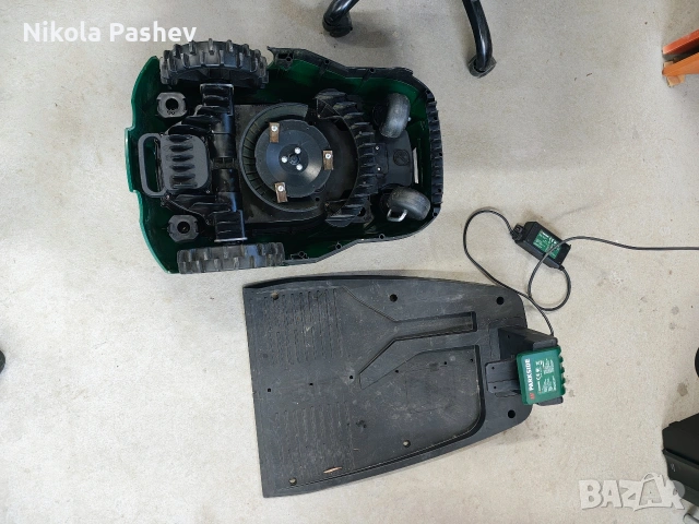 косачка робот Parkside , снимка 2 - Градинска техника - 53747475