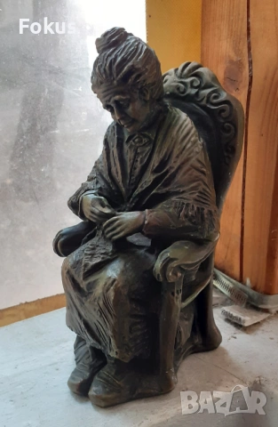 Статуетка фигура на възрастна китайка - материал камък паста, снимка 3 - Антикварни и старинни предмети - 53422261