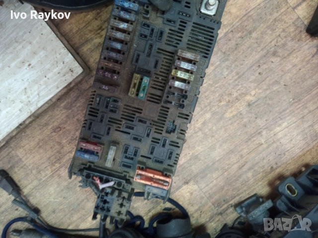 преден сам модул за Mercedes w211 , SAM 2115454001, снимка 2 - Части - 53796644