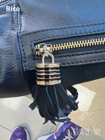 Оригинална Дамска Чанта Tommy Hilfiger, снимка 5 - Чанти - 51195491