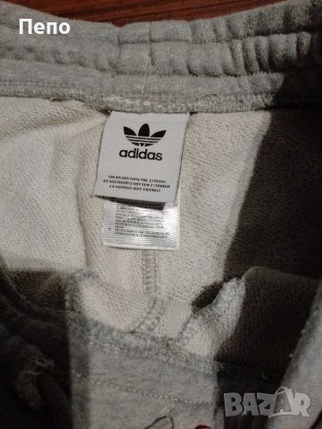 Гащи Adidas , снимка 2 - Къси панталони - 46726265