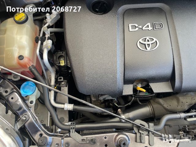 Toyota Auris 1.4D4D, снимка 10 - Автомобили и джипове - 45240857