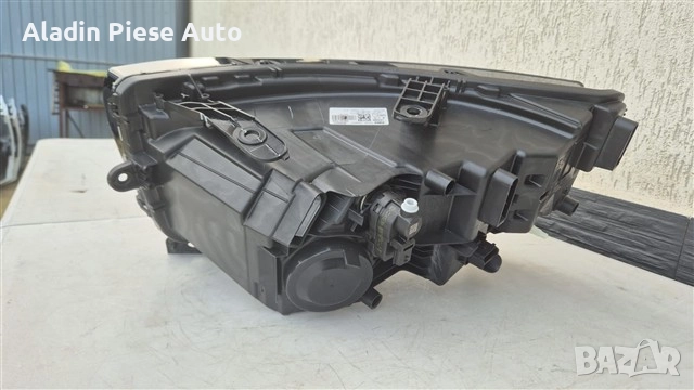 Десен фар Dacia Bigster Duster 3 година 2024 2025 код 260107725R , снимка 5 - Аксесоари и консумативи - 52452429