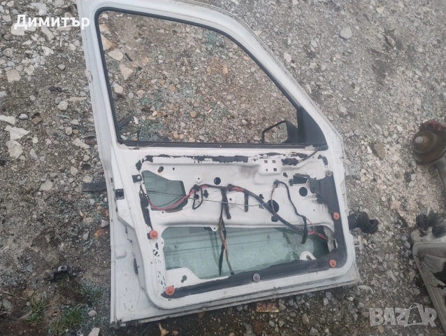 Врата Предна Лява За Фолксваген Голф 3 1993г / VW Golf 3 1993y, снимка 3 - Части - 53752825