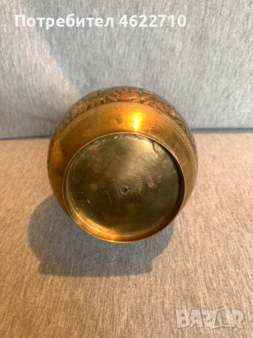 стара  гравирана месингова ваза, снимка 4 - Антикварни и старинни предмети - 53584285