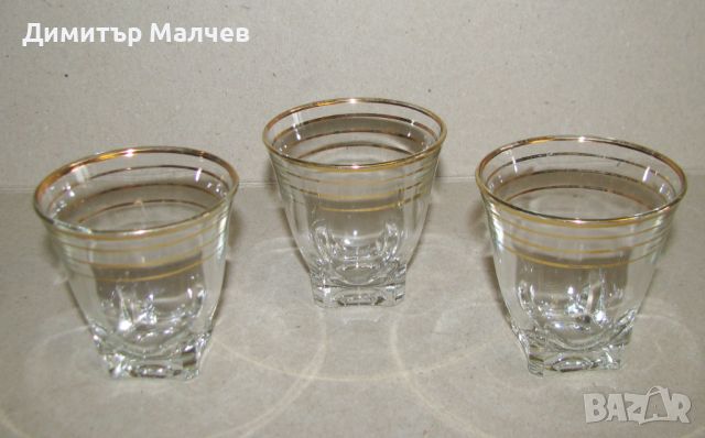 Лот 3 стари стъклени ракиени чашки за ракия, златни кантове, отлични, снимка 2 - Чаши - 45983919