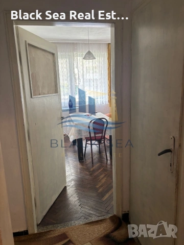 Продава МНОГОСТАЕН апартамент кв.Аспарухово, снимка 5 - Апартаменти - 54209628