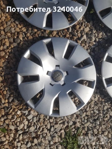 4бр. Оригинални тасове за Ауди 16 цола, снимка 2 - Аксесоари и консумативи - 52086554