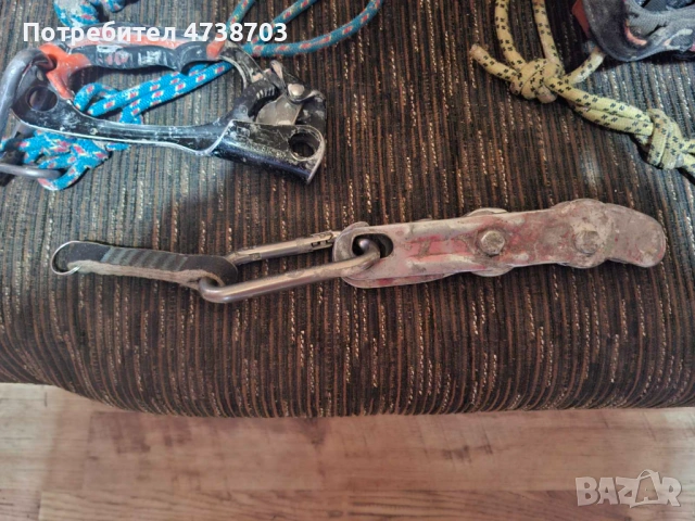 Обурудване за алпинисти, снимка 17 - Спортна екипировка - 53486644