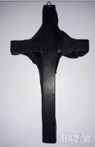 Ръчно изработен кръст разпятие в естествена кожа за църква параклис бог Исус Христос, снимка 3 - Други - 51452069